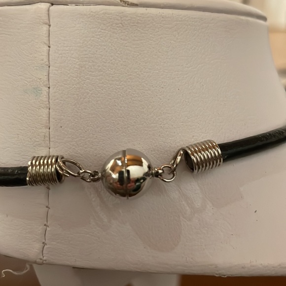 Statement necklace - Picture 4 of 7